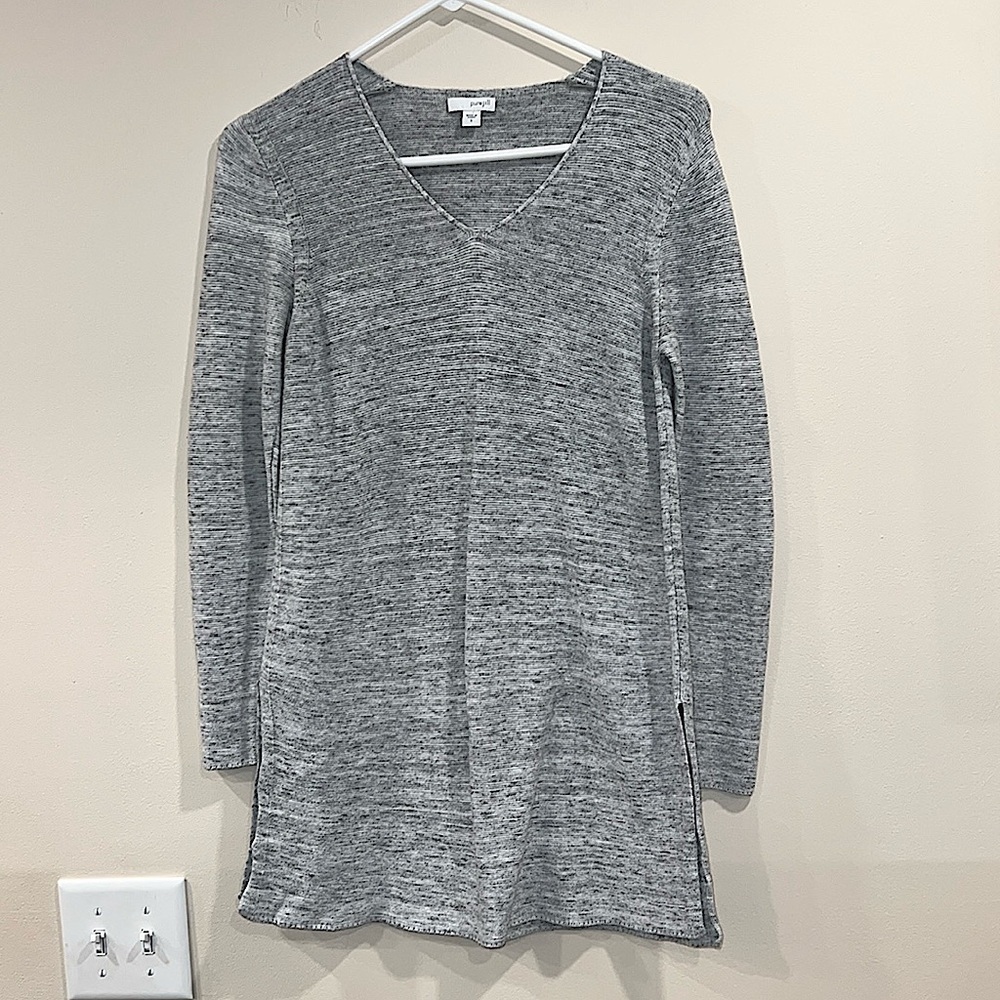 🔥J.Jill Gray V-Neck Women's Top🔥
